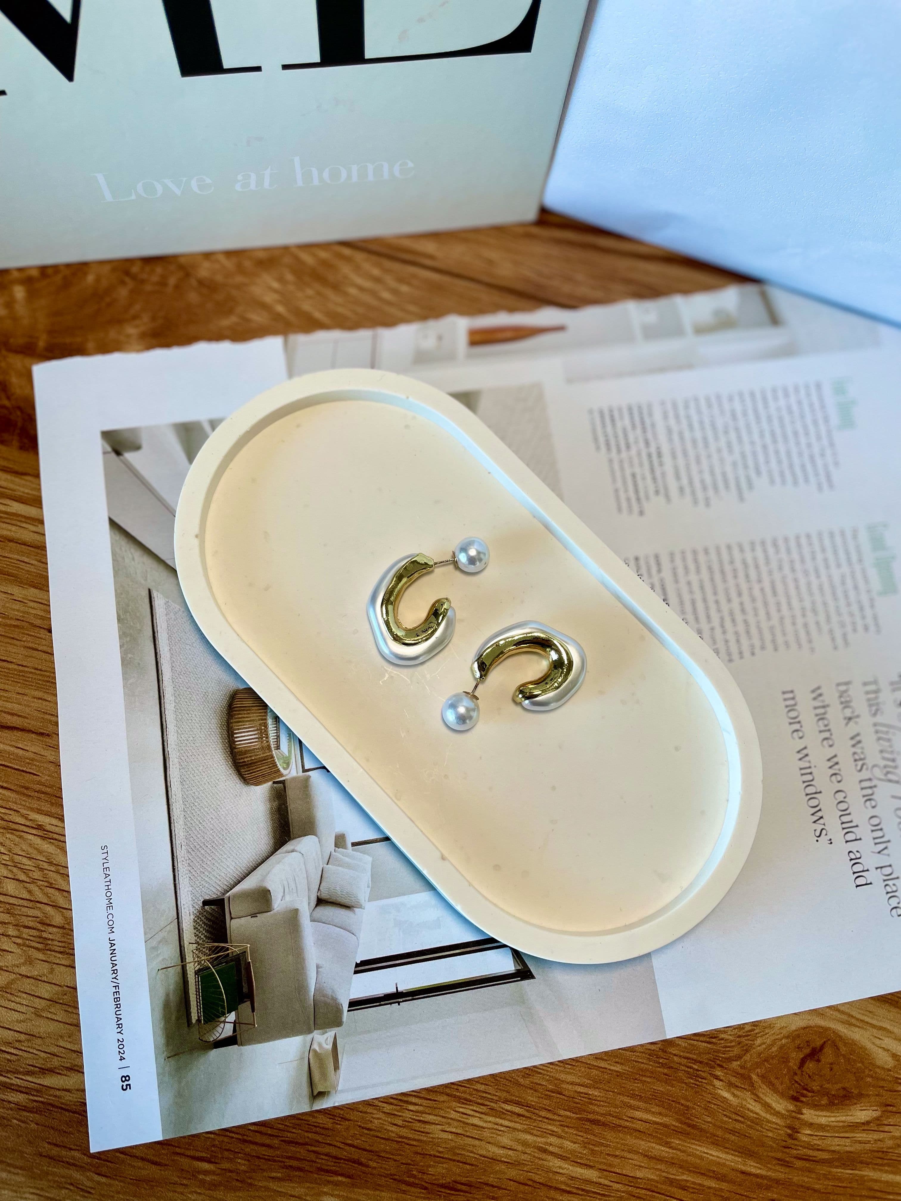 Oval Trinket Tray