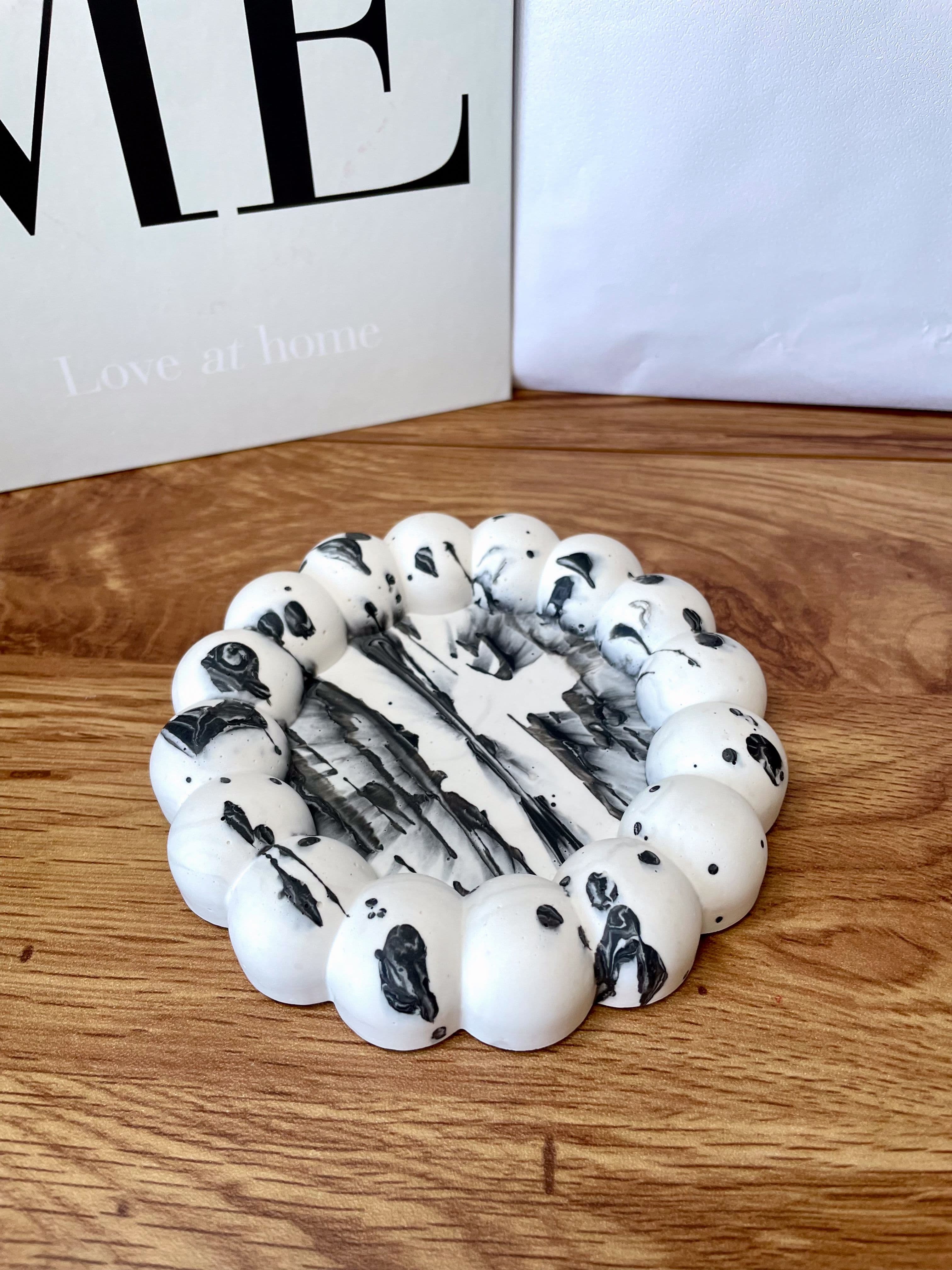 Round Tray