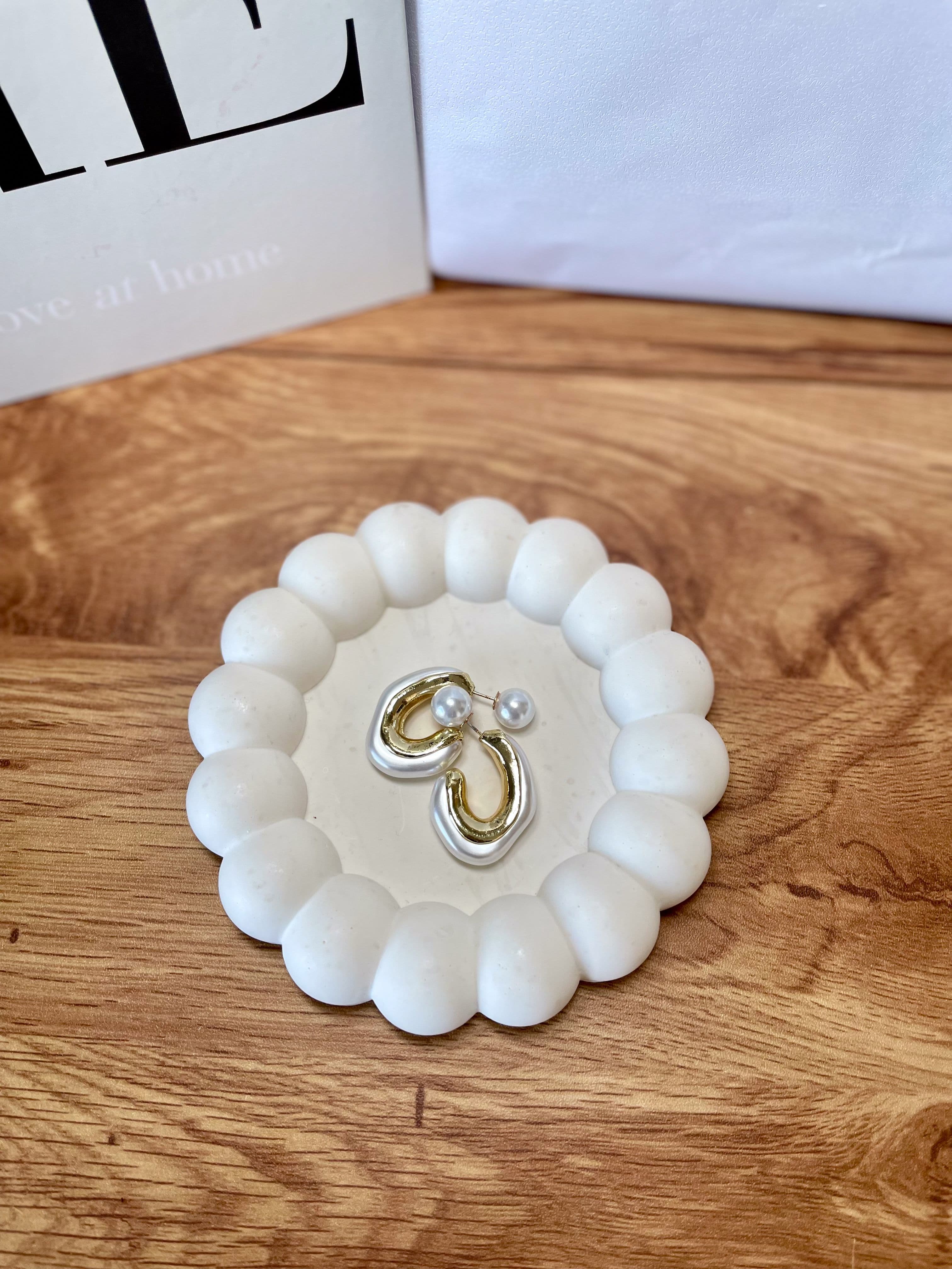 Round Tray